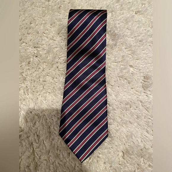 Other - 100% silk handmade tie